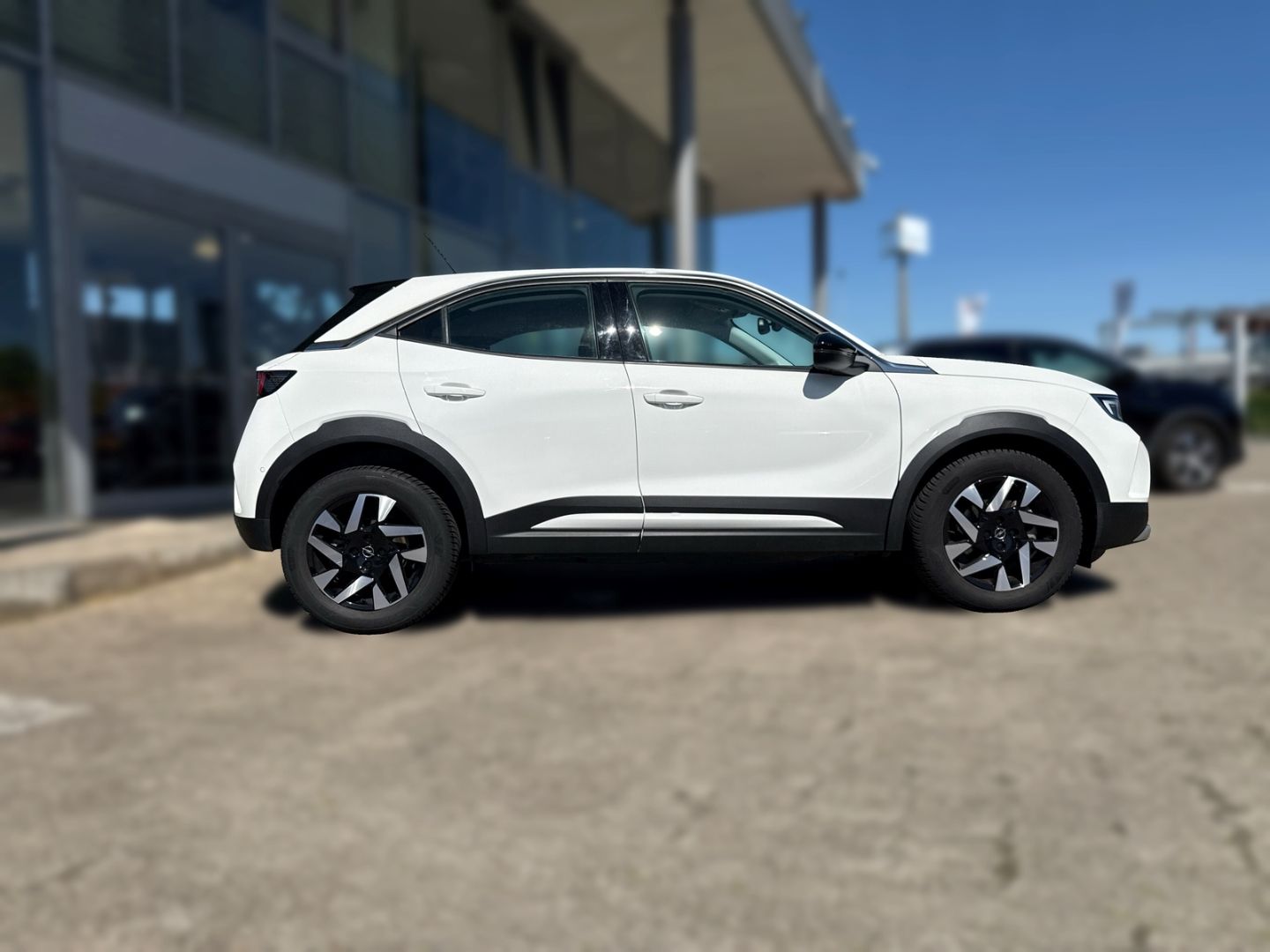 Fahrzeugabbildung Opel Mokka e Elegance Digitales Cockpit LED Apple Car