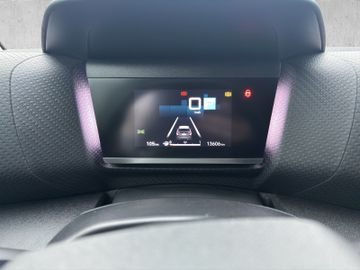Citroën C4 Shine PT 130 EAT8 Navi+SHZ+HUD+RFK+LM+Carplay
