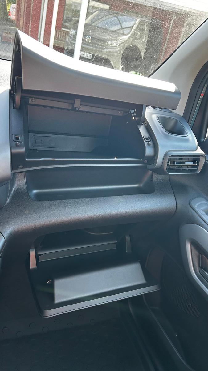 Citroën Berlingo HDI130 XTR "Winter+AHK+Holiday+Techno"