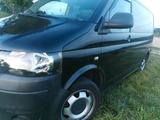 Volkswagen VW Bus t5 Transporter 2 l 7 Sitzer als Cam... - VW T5 Transporter in Wiesbaden
