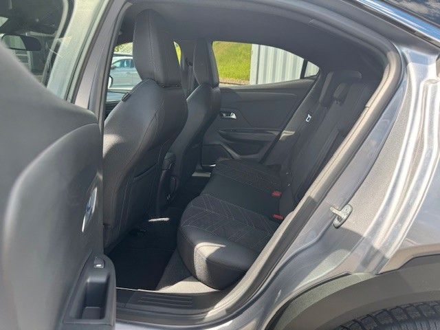 Fahrzeugabbildung Opel Mokka Ultimate Sitzh.*Kamera*Abstandstempomat