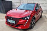 Peugeot e-208 136 GT - rote Peugeot e-208