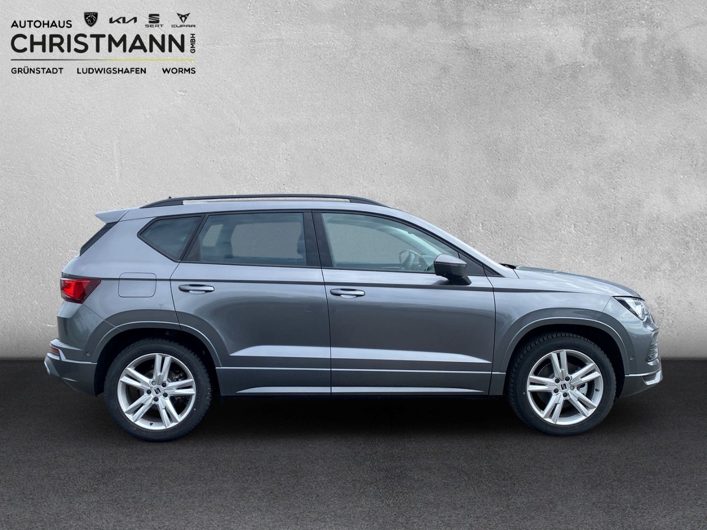 Fahrzeugabbildung SEAT Ateca FR 4Drive 2.0 TDI*NAVI*AHK*PANO*SHZ*PDC*CA