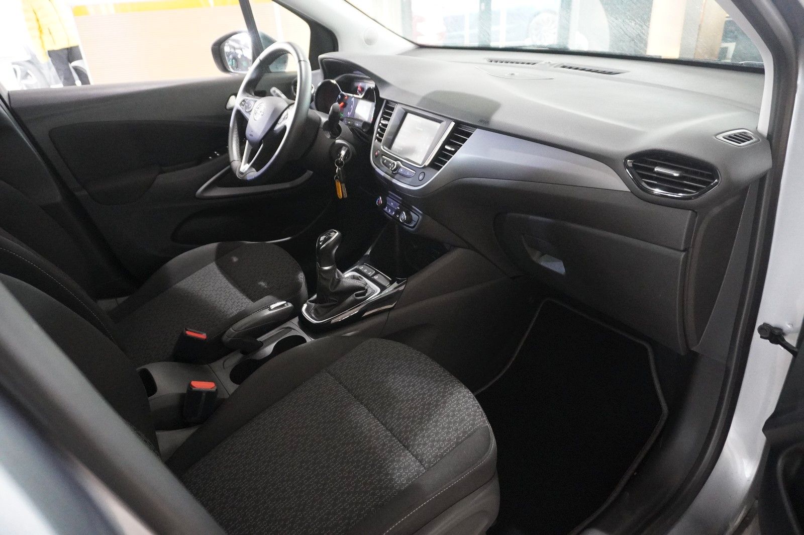 Fahrzeugabbildung Opel Crossland (X) 1.2 EDITION NAVI/LED/KAMERA/DAB+