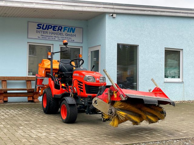 Kubota BX2350 D DOSIERSCHIEBER KEHRMASCHINE ADLER K 450