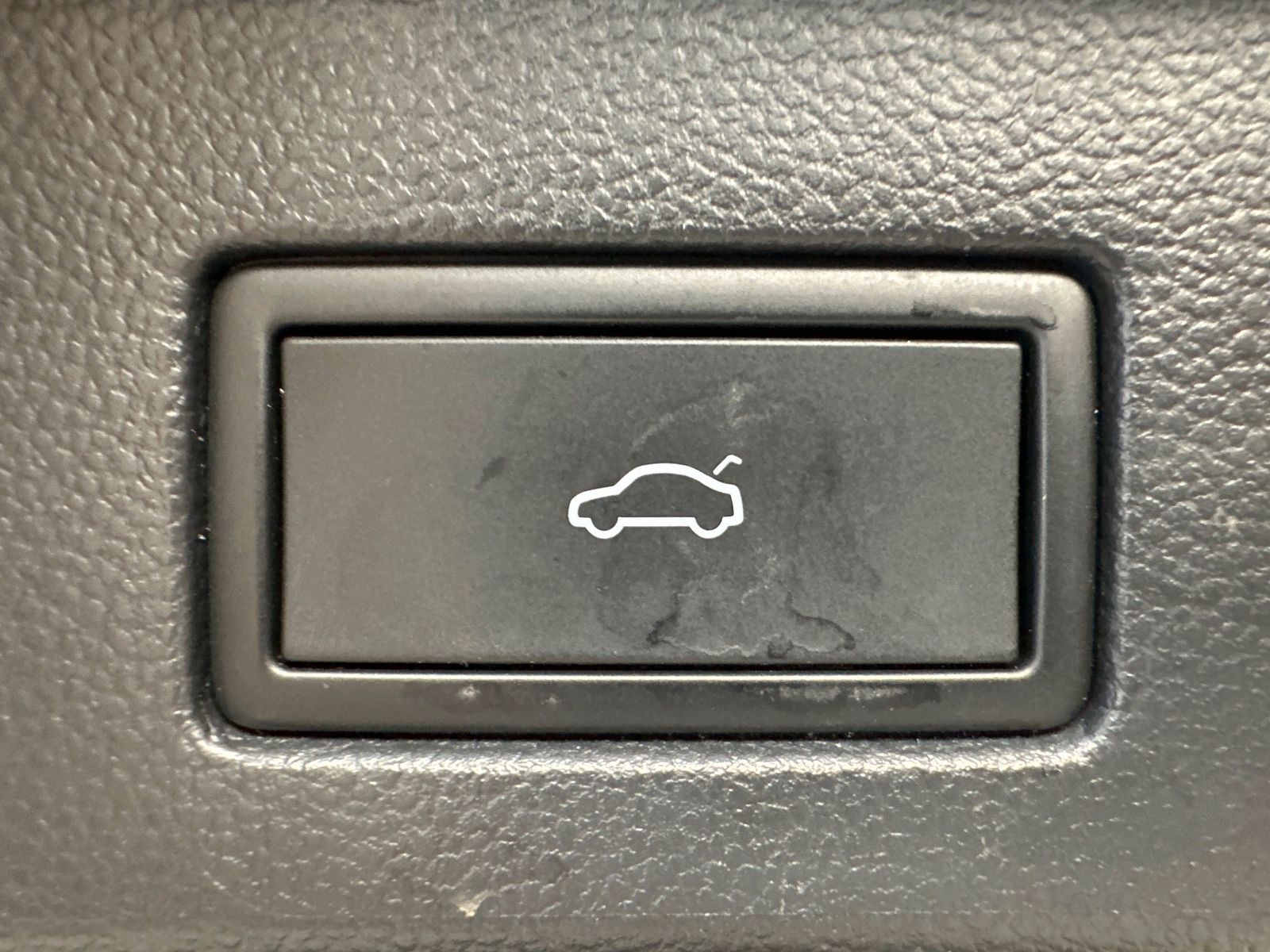 Fahrzeugabbildung Volkswagen Arteon SB 1.4 eHybrid GTE R-Line NAV+LED+360°