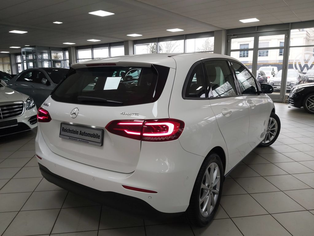 Mercedes-Benz B 220 4M MB SCHECKH 1. HAND 38 T/KM NETTO 20.300