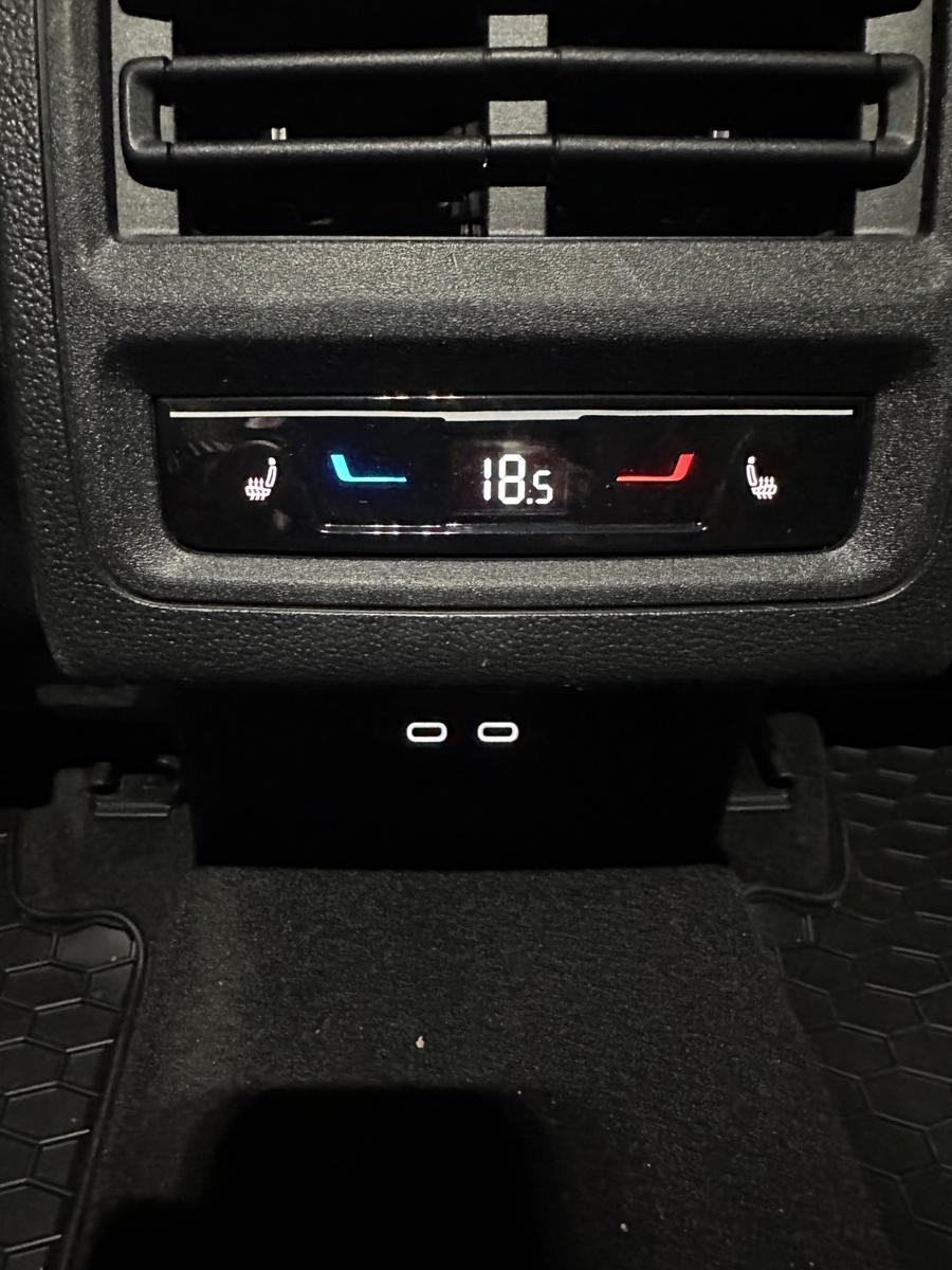 Volkswagen Golf 8 2.0 ACC Standhzg Sitzhzg hinten CarPla, миниатюра 10