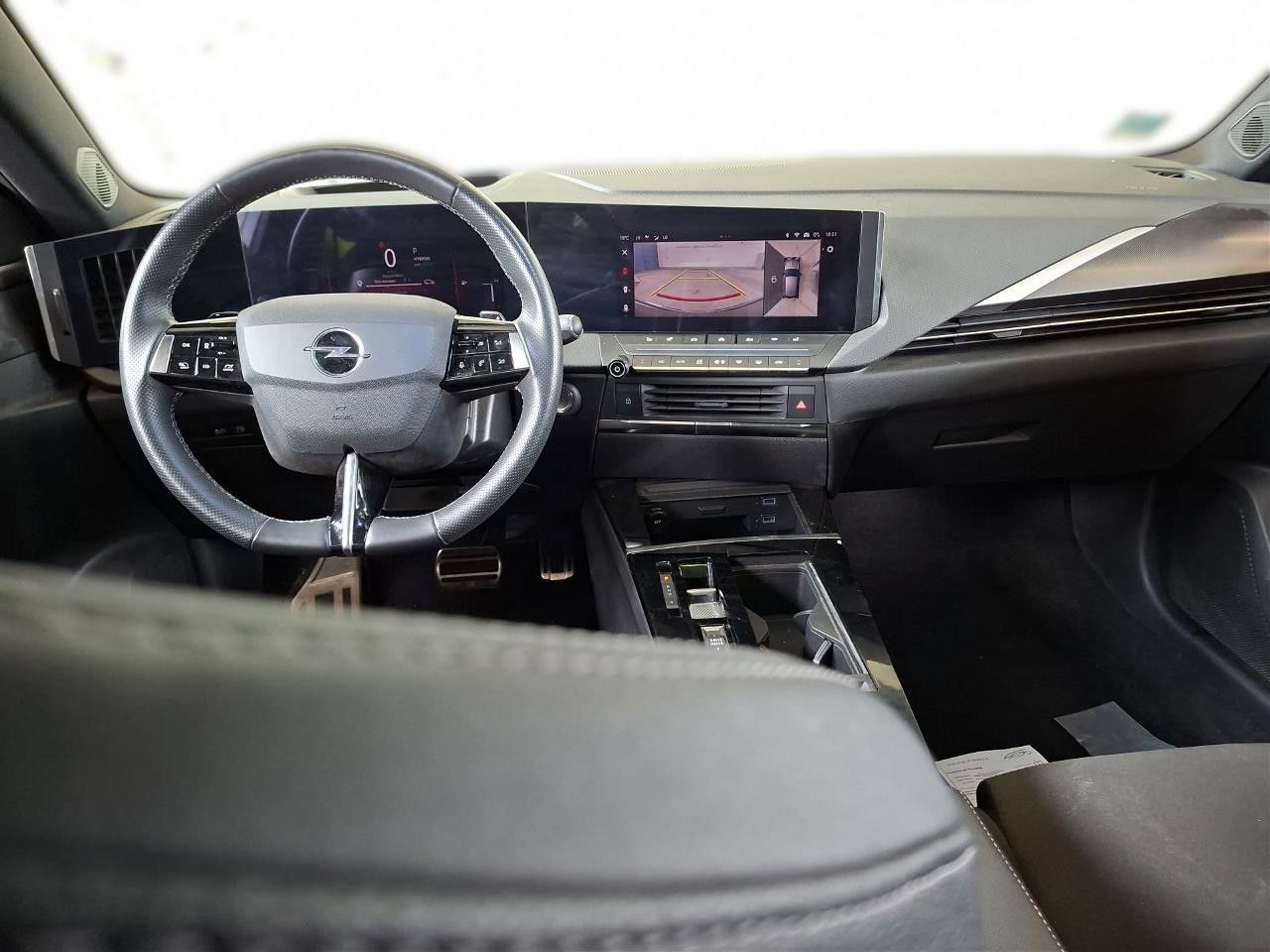 Fahrzeugabbildung Opel Astra L Lim. 1.6 HYBRID ULTIMATE NAVI/360°/SPORT