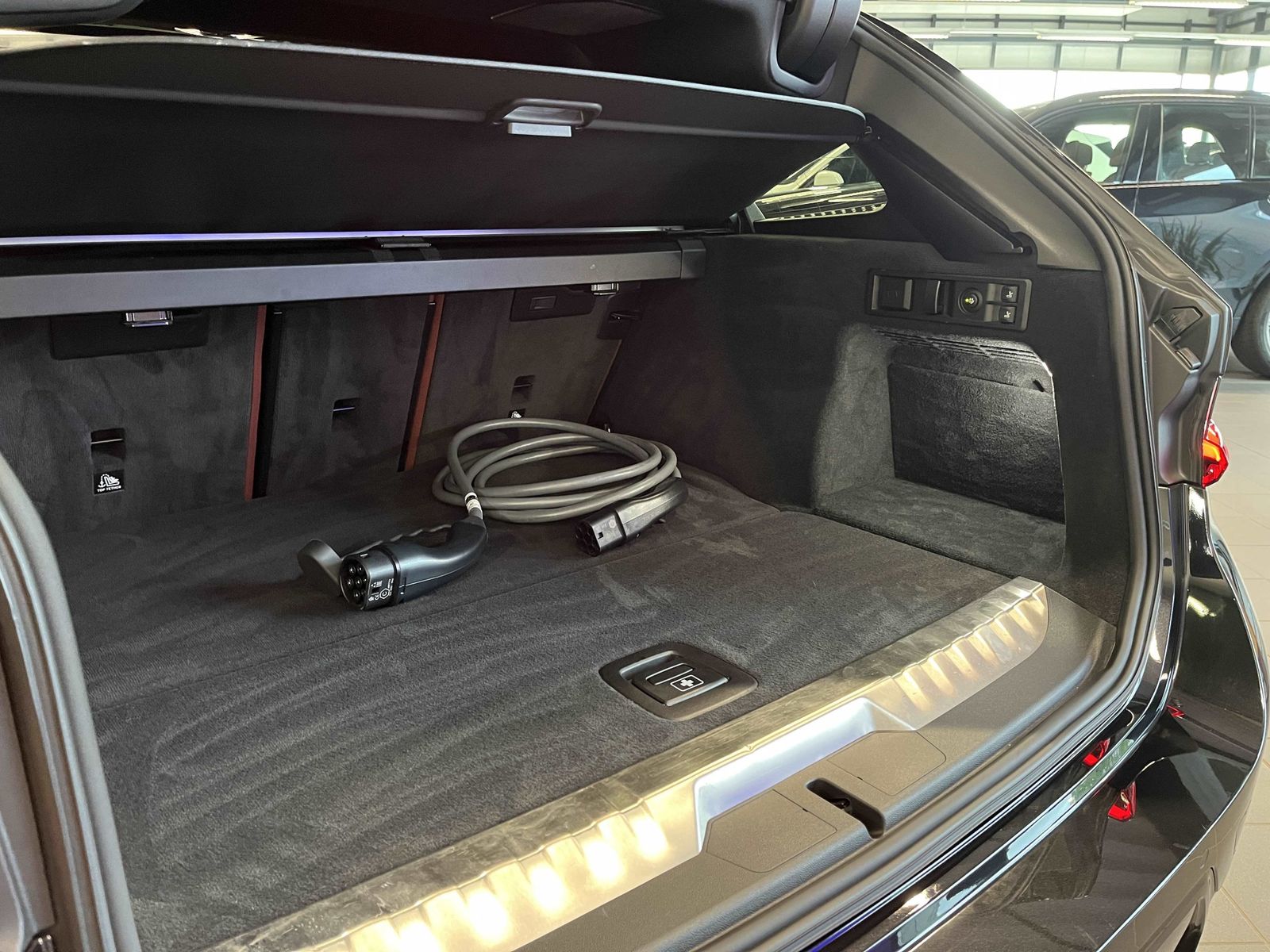 BMW 330 - Bild 16