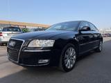 Audi A8 3.2 FSI Navi Leder 2 Hand - schwarze Audi A8
