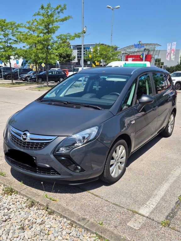 Image of Opel Zafira Tourer