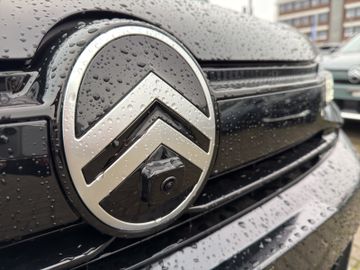 Citroën C4 Max 130 EAT8 Kam.+KeyLess+LED+Navi+SHZ