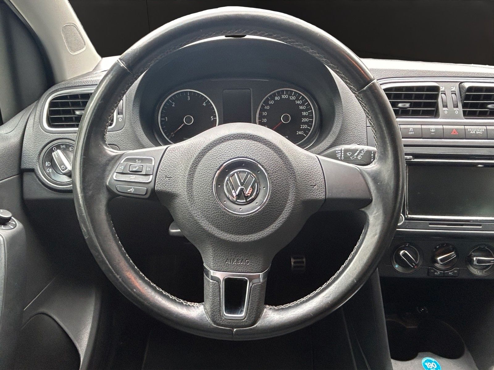 Fahrzeugabbildung Volkswagen Polo V Style BlueMotion/BMT