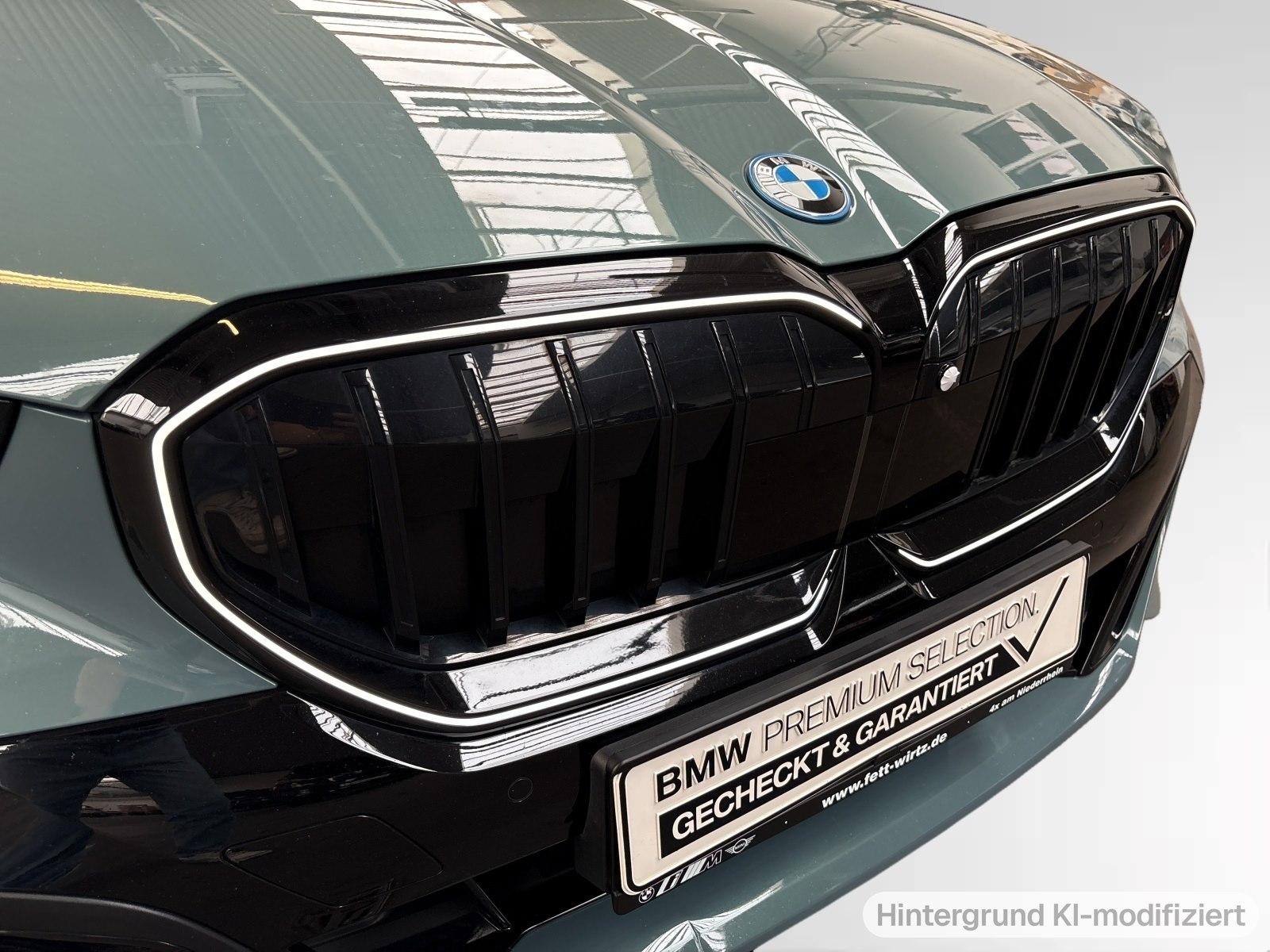 BMW 530e xDrive Touring M Sport Pro|Pano|21"LMR|B&W