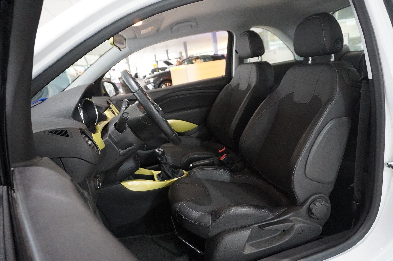 Fahrzeugabbildung Opel Adam 1.2 JAM KLIMA/SPORT/TEMP./USB/CITY/TOUCH