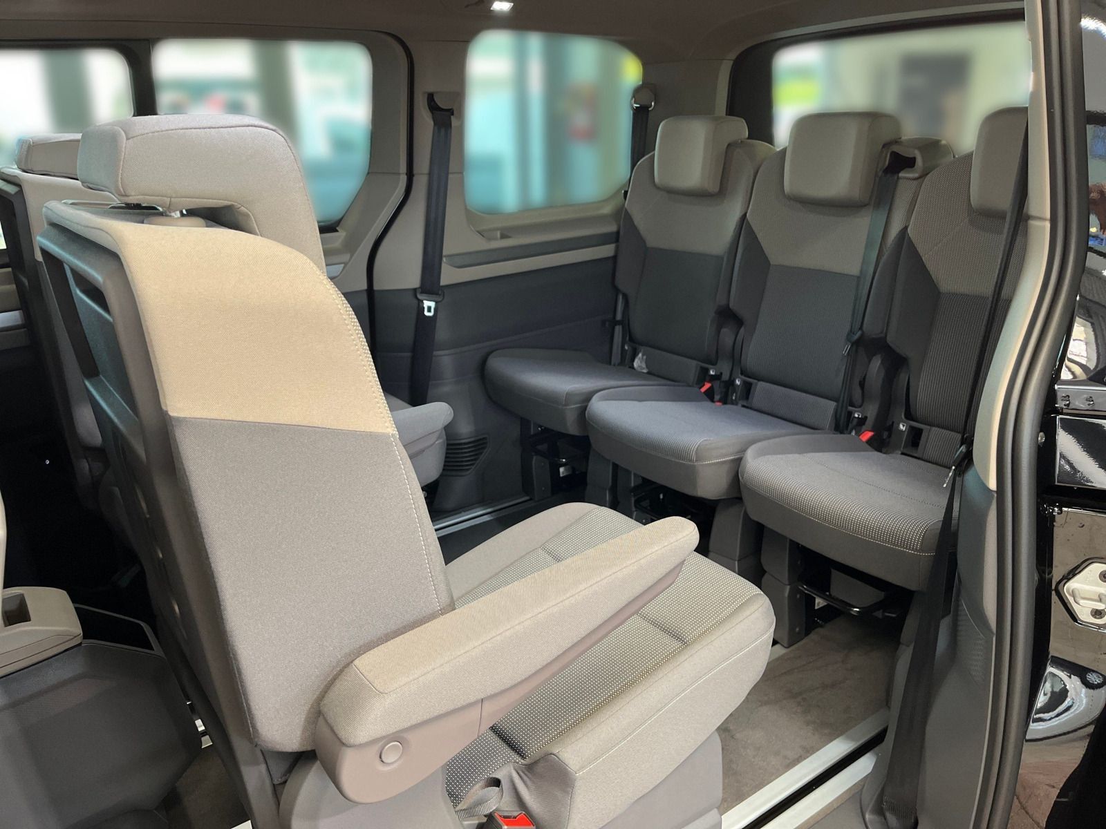 Volkswagen T7 Multivan - Bild 8