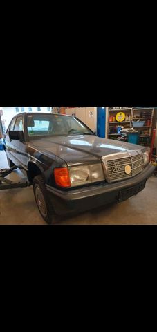 Mercedes-Benz Mercedes 190 1.8 E H Kennzeichen Tüv 1 Han...