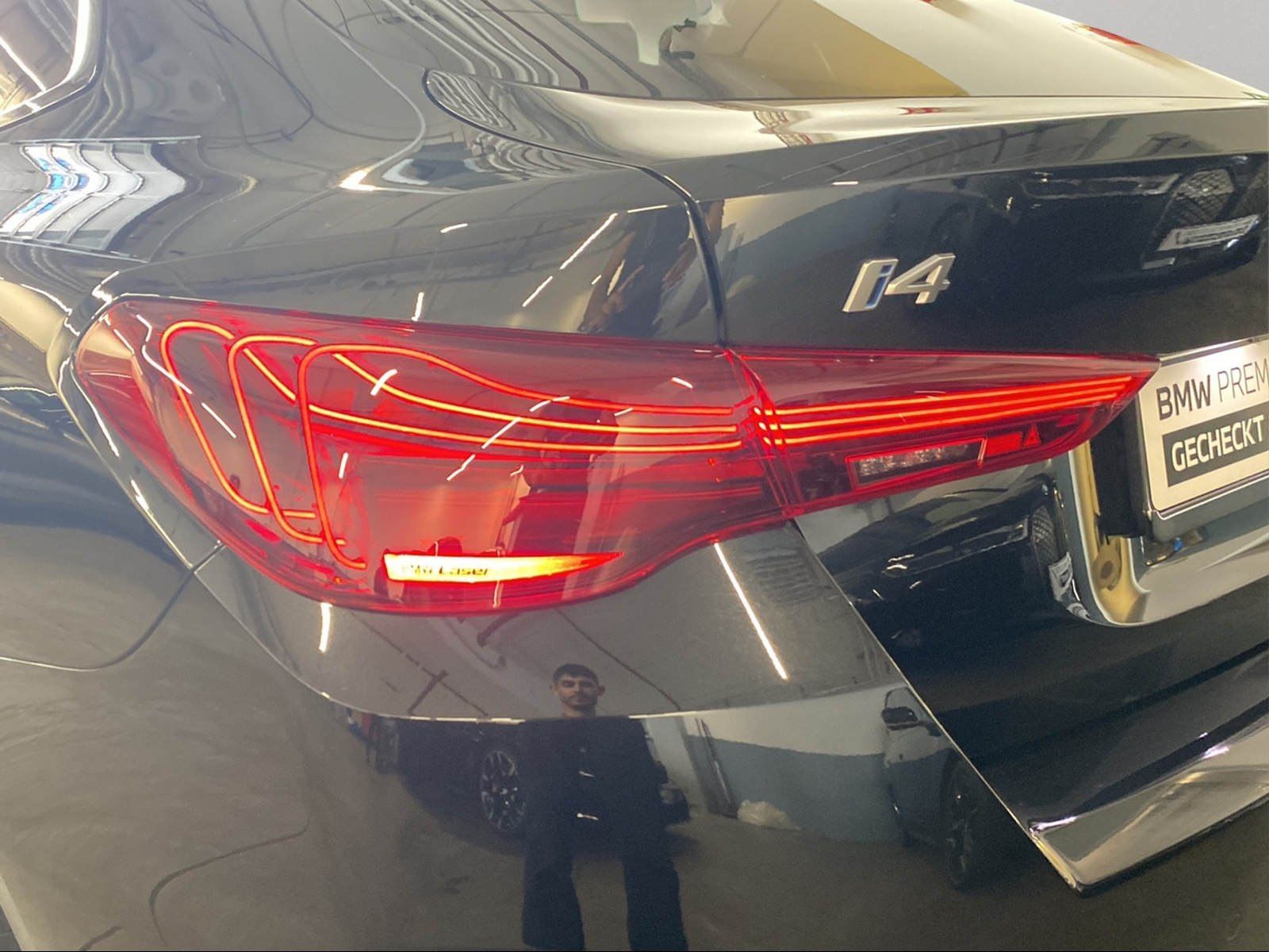 BMW i4 - Bild 10