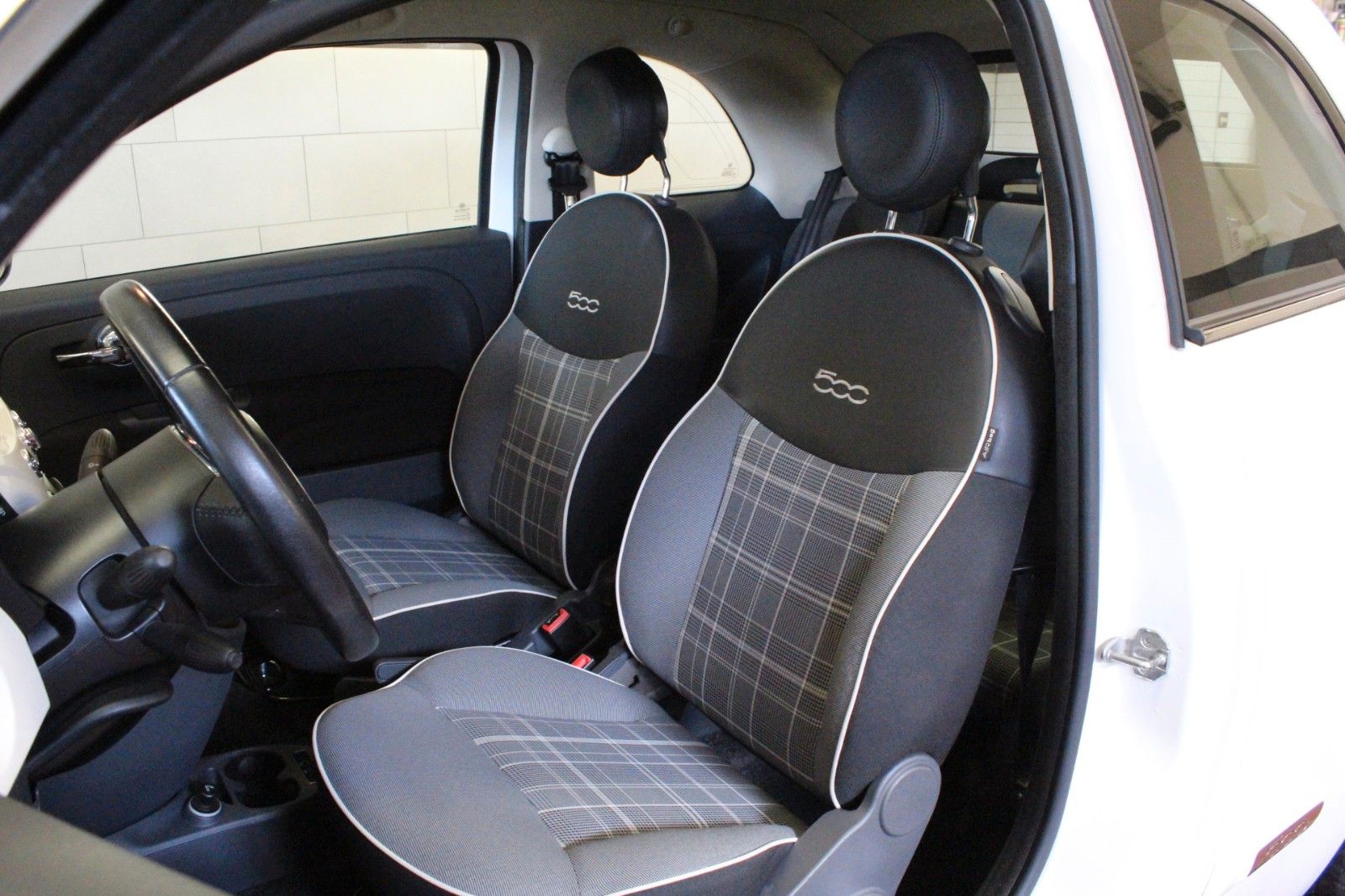 Fahrzeugabbildung Fiat 500C 1.2 8V Lounge*Klima*PDC*