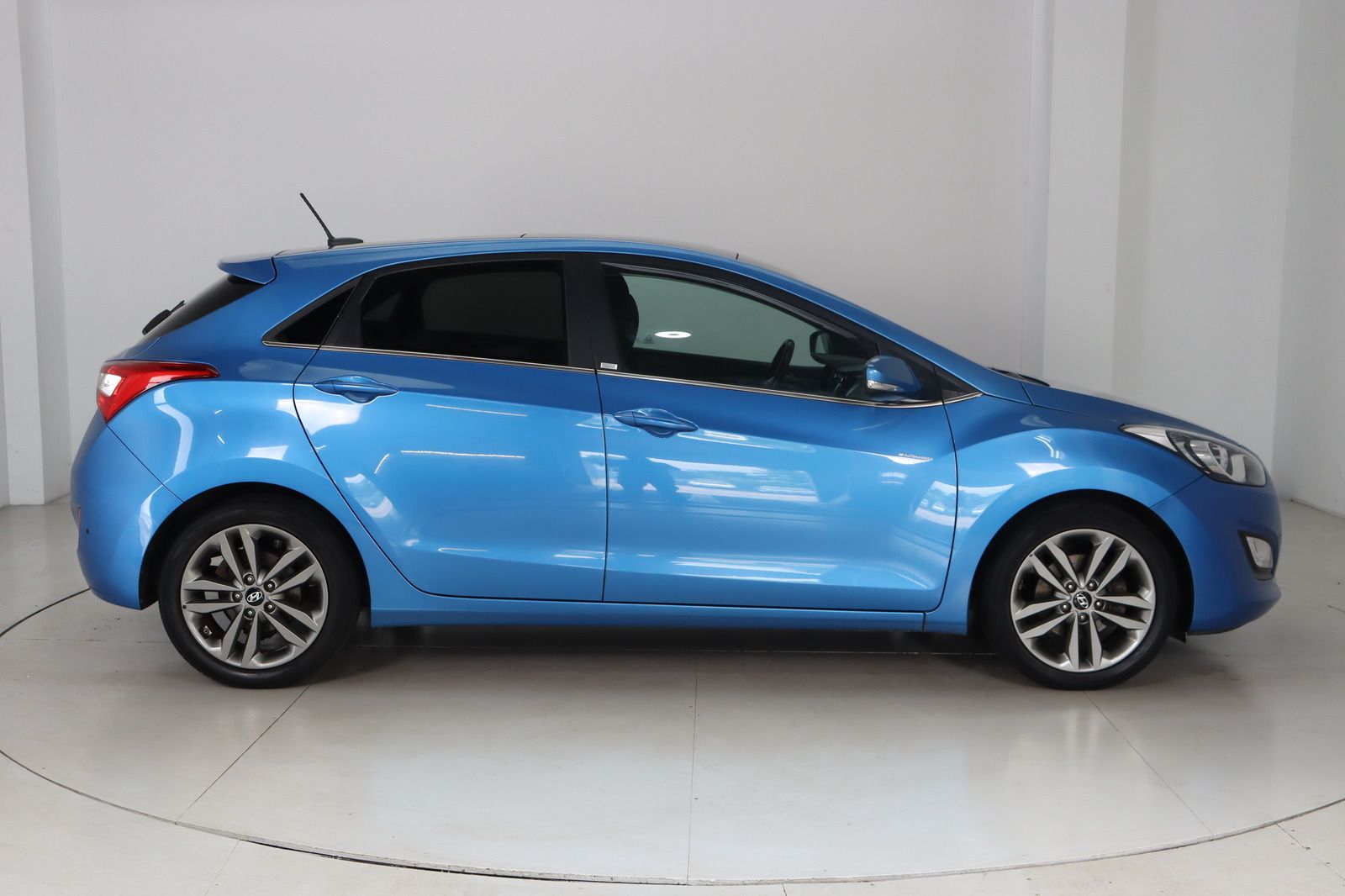 Fahrzeugabbildung Hyundai i30 Passion * Navi * RFK * Lenkradhzg.
