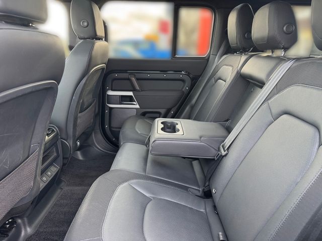 Land Rover Defender D300 110 X-Dynamic SE/Pano/Black P.