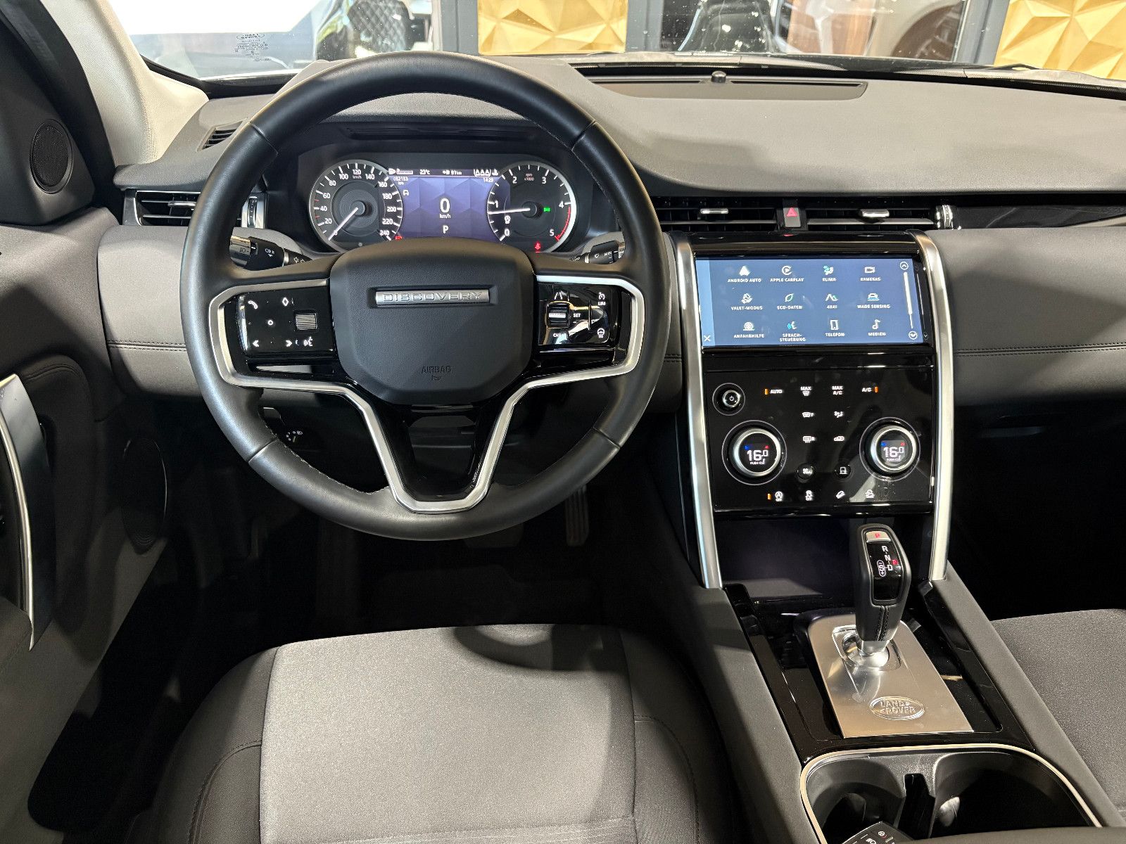Fahrzeugabbildung Land Rover Discovery Sport AWD/360°/APPLE/SHZ/TEMPOMAT/LED/
