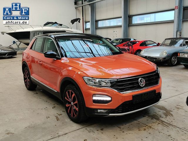 Volkswagen T-Roc 2.0 TDI DSG 4MOTION NAVI PDC SHZG ACC