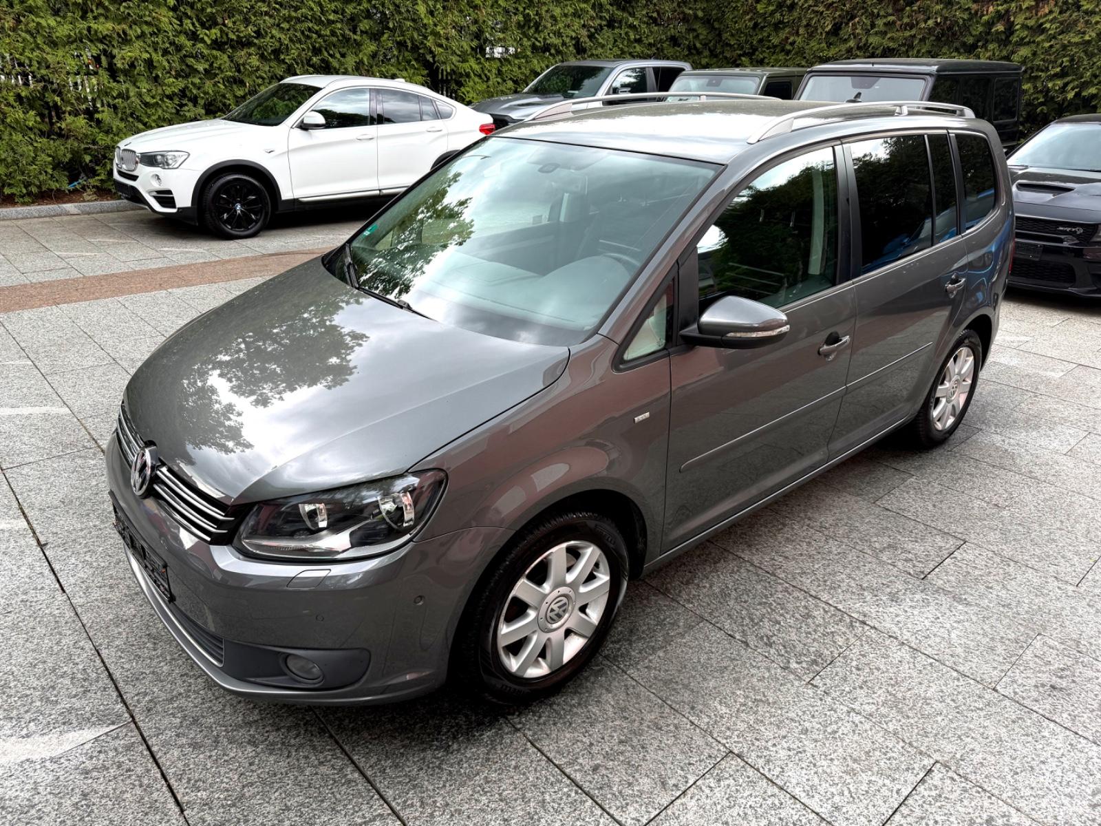 Volkswagen Touran 1.4 TSI DSG Cup *Navi*8xAlufelgen*PDC*