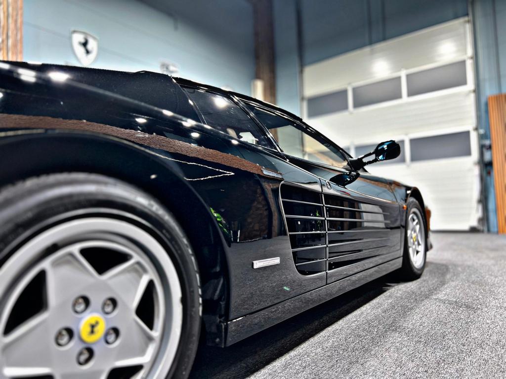 Ferrari Testarossa