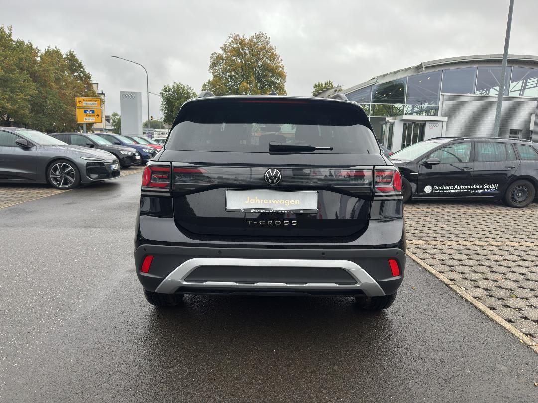 Fahrzeugabbildung Volkswagen T-Cross Life IQ Drive Paket,GJR,App Connect,Clim