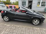 Peugeot 205 cc Cabrio - schwarze Peugeot 205