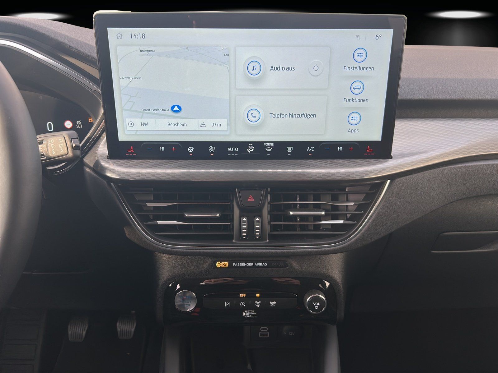 Fahrzeugabbildung Ford Kuga Titanium Winter Pak. Navi Digitales Cockpit
