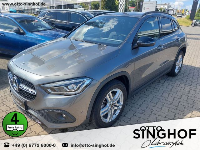 Mercedes-Benz GLA 200 Progressive +Night+LED+elektr.Heck+MBUX+