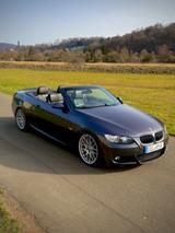 BMW 330i Cabrio | M-Paket / Schalter / Volleder - BMW 330 aus 2008: 330i
