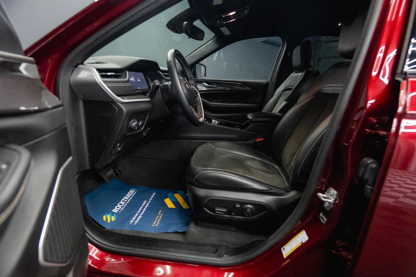 Fahrzeugabbildung Jeep Grand Cherokee 3.6 4x4 Altitude L ACC Kamera 19%