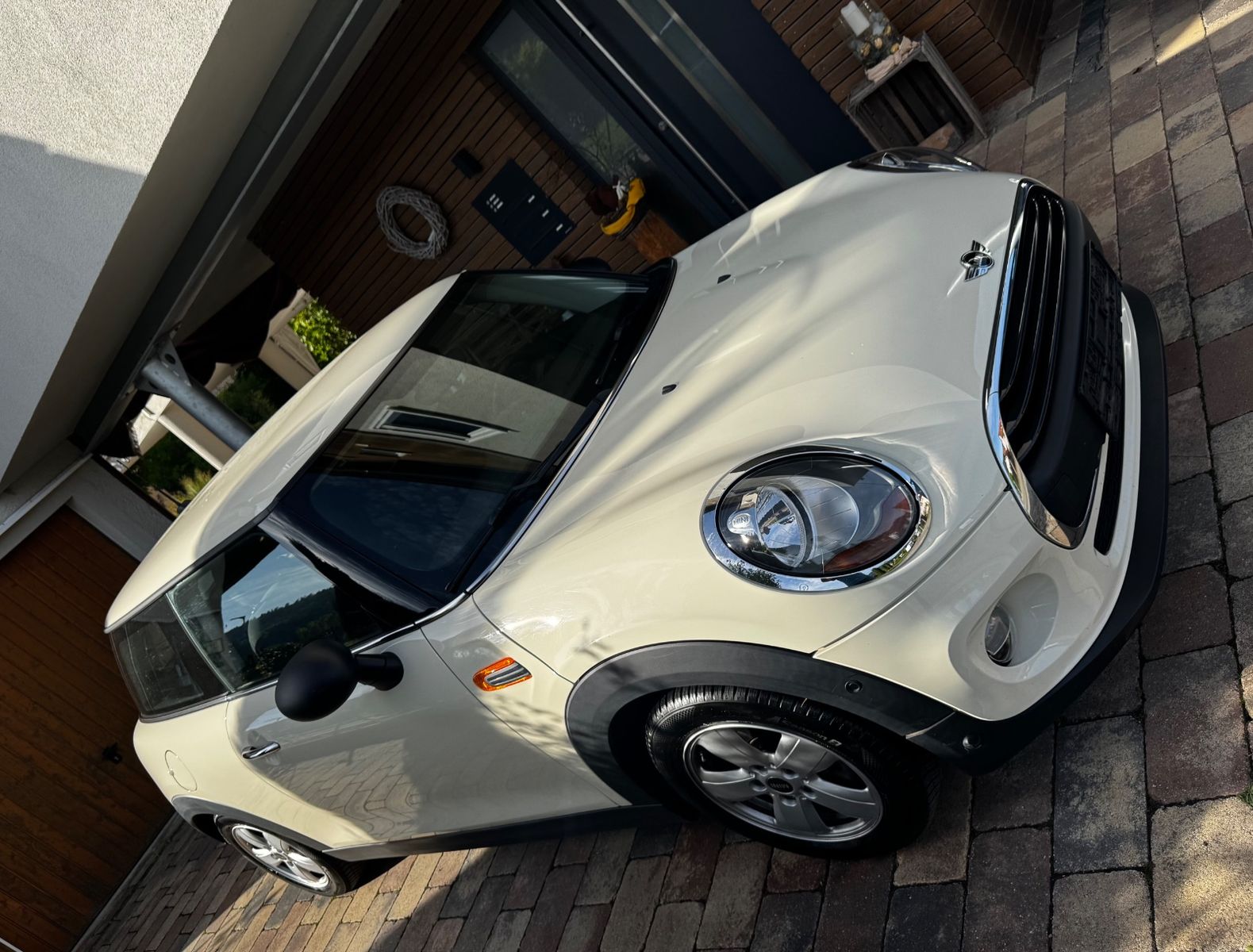 MINI ONE