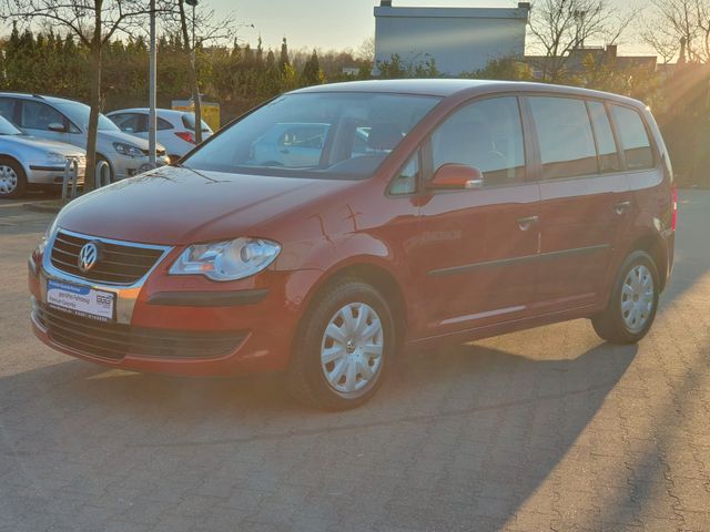 Volkswagen Touran Conceptline Klima Sitzheiz. PDC Garantie