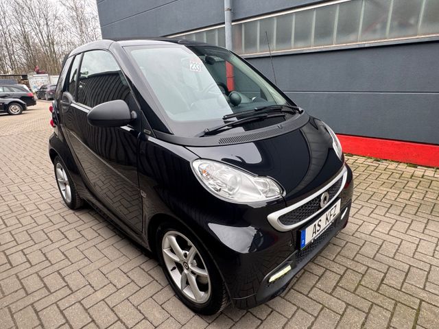 Smart ForTwo PULSE cabrio 62 kW SERVO KLIMA SHZ ALU´S