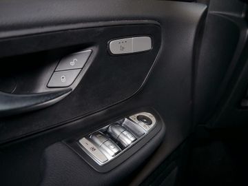 Mercedes V 250 - 11