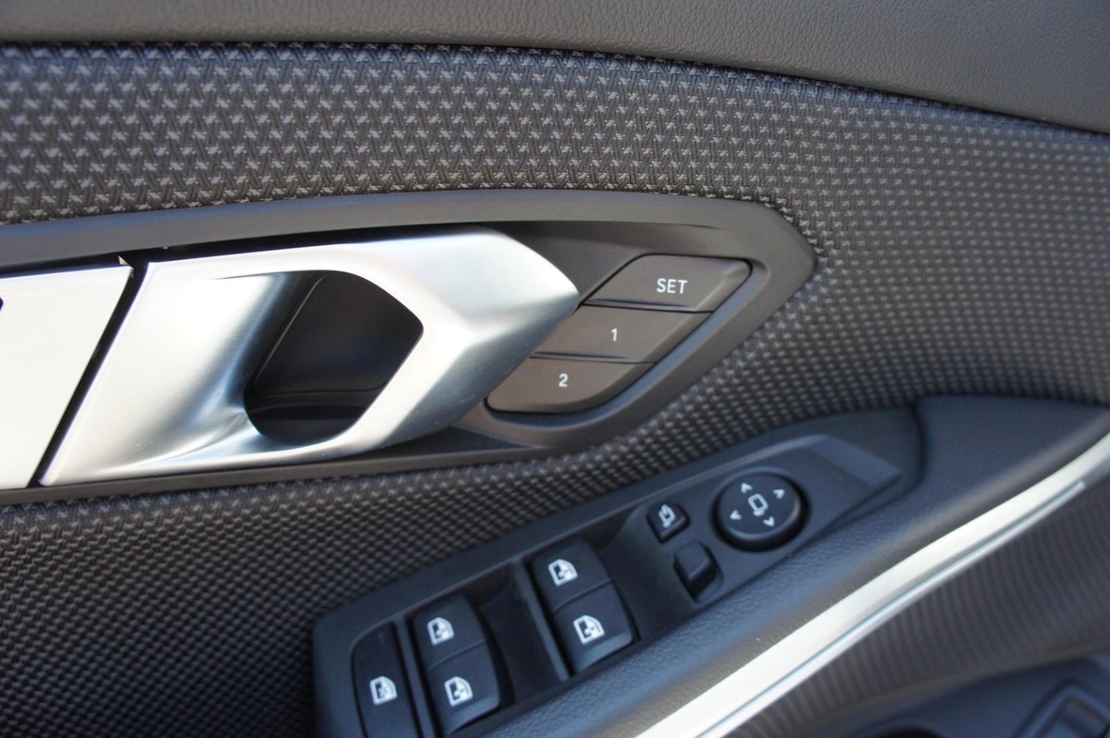 BMW 320 i Touring *ACC*HUD*PANO*LED*KAM*FACELIFT*, миниатюра 13