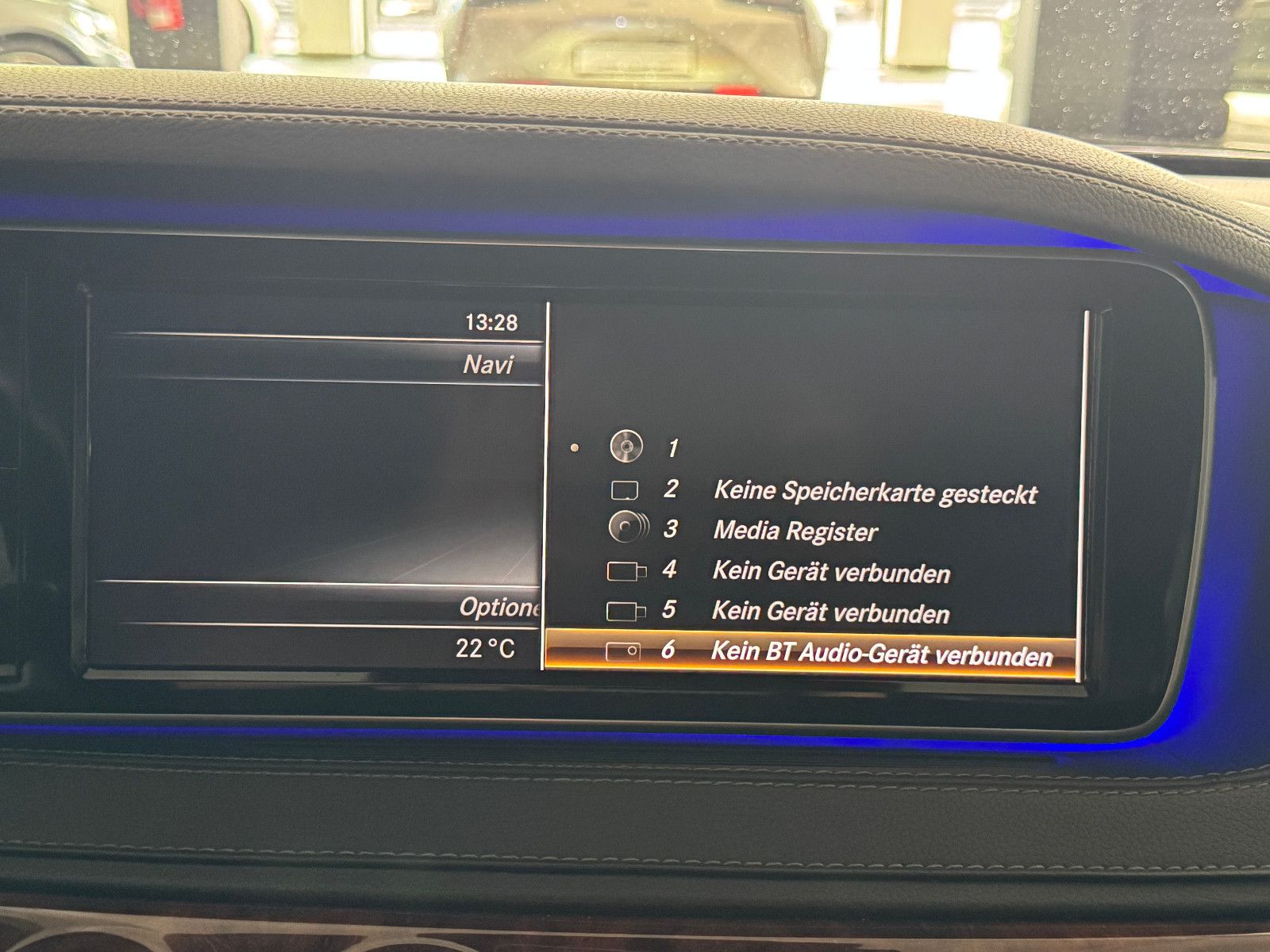 Fahrzeugabbildung Mercedes-Benz S 500 4MATIC LANG PANORAMA BURMESTER 4XSITZKLIMA