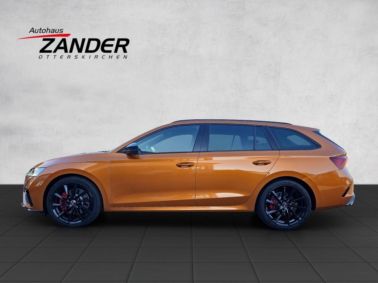 Fahrzeugabbildung SKODA Octavia Combi RS TSI 2.0 TSI DSG MATRIX/HUD/NAVI
