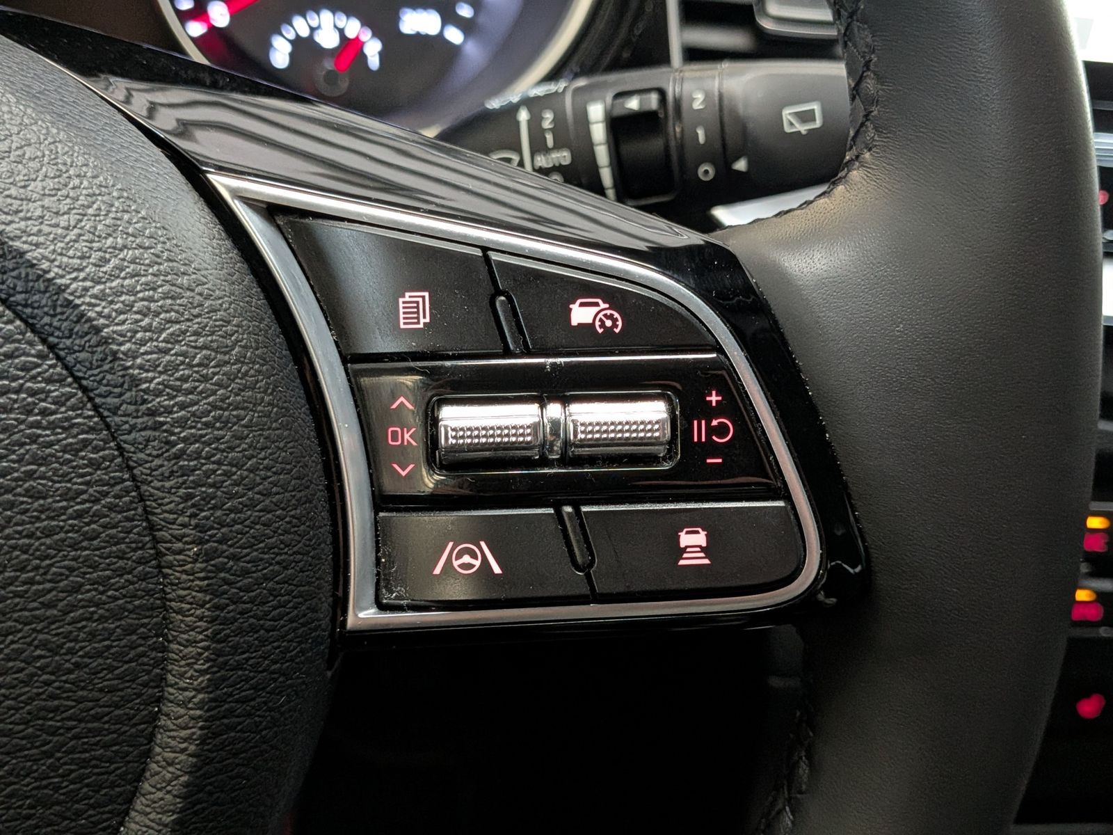 Fahrzeugabbildung Kia cee'd / Ceed 1.5 DCT Spirit JBL Temp LED Cam ACC