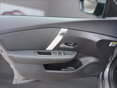 C4 Pure Tech 130 EAT8 Max C4 Pure Tech 130 EAT8 Max