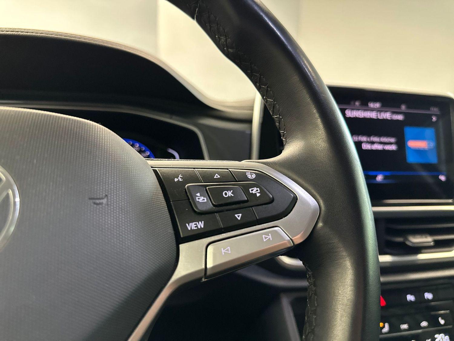 Volkswagen T-Roc Matrix ACC LED AHK Navi PDC SHZ SpurW LM, миниатюра 13