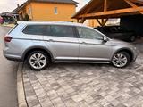 Volkswagen Passat Alltrack 2.0 TDI SCR 140kW DSG 4MOT A... - gebrauchte VW Passat Alltrack aus dem Jahr 2020