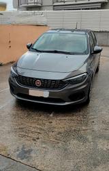 Fiat Tipo 1.3 MultiJet MIRROR MIRROR - Fiat Tipo MIRROR mit Diesel-Antrieb