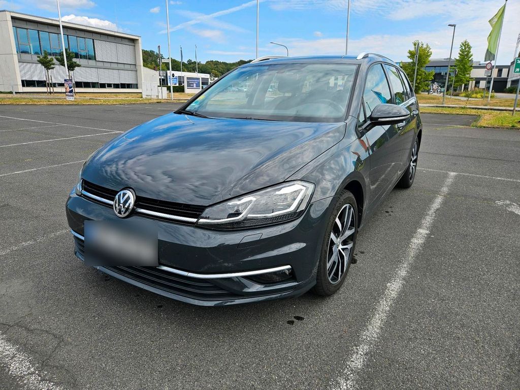 Image of Volkswagen Golf
