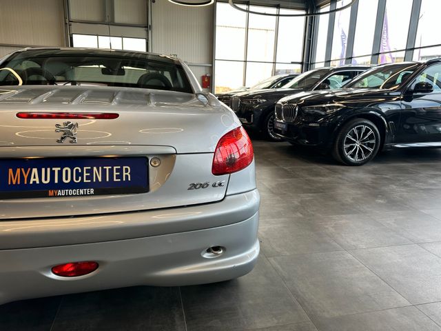 Peugeot 206 Cabriolet CC Platinum *TÜV NEU* Alu*Navi*
